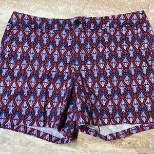 Liz Claiborne women’s classic shorts. Size 10. Purple/red/blue.